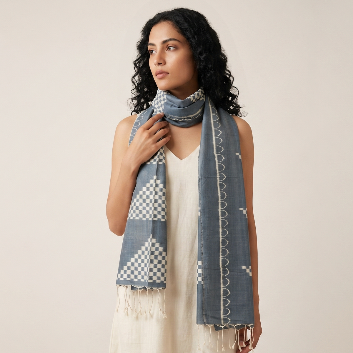 Ikat Silk Stole ND - Grey