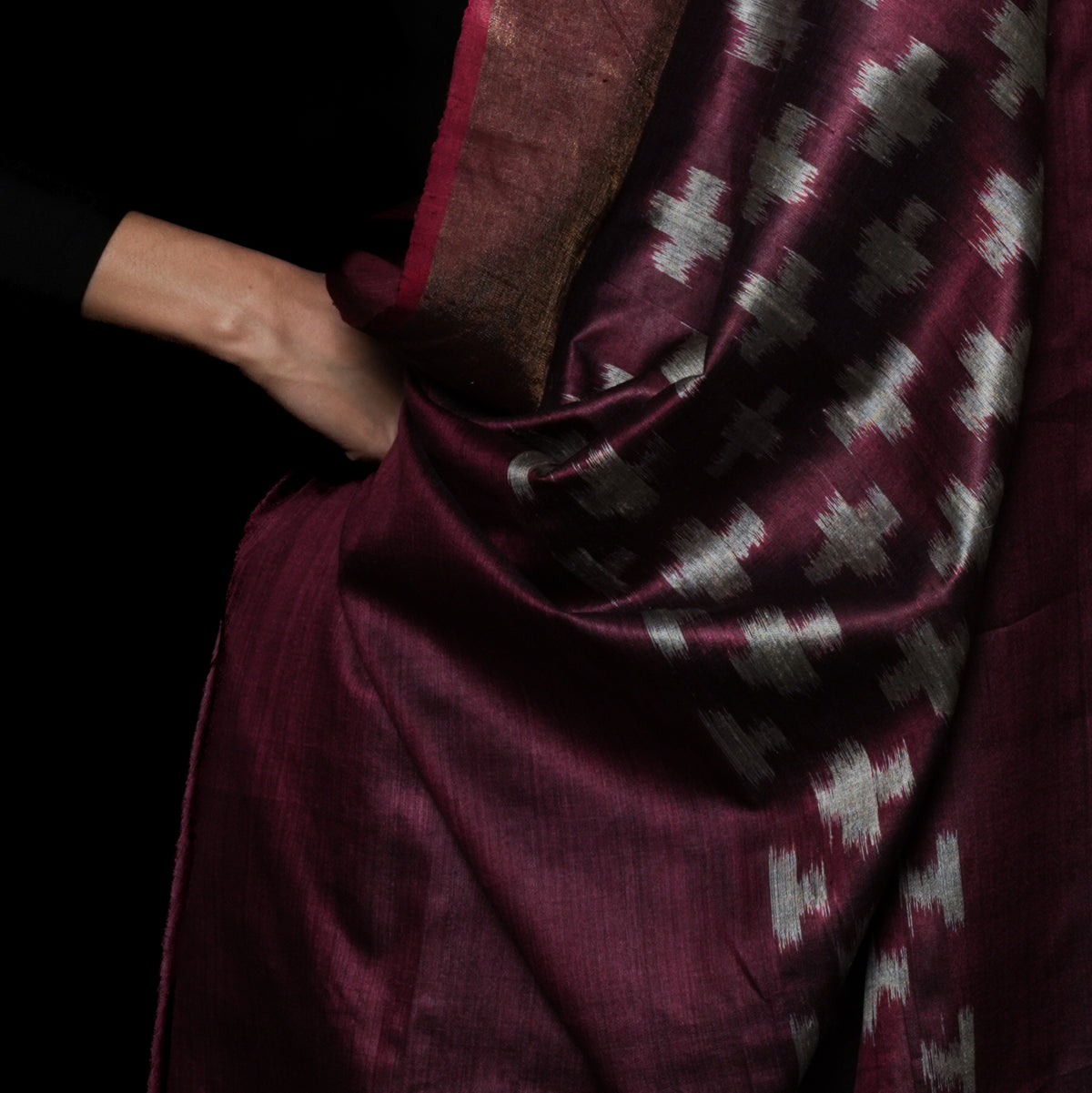 PASAPALLI Ikat Tussar Handwoven Silk Saree - Plum