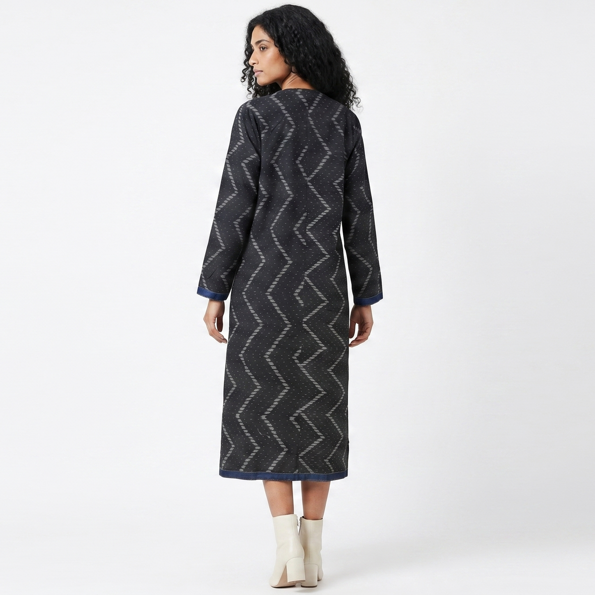 Handwoven Ikat Silk Reversible Long Jacket Indigo