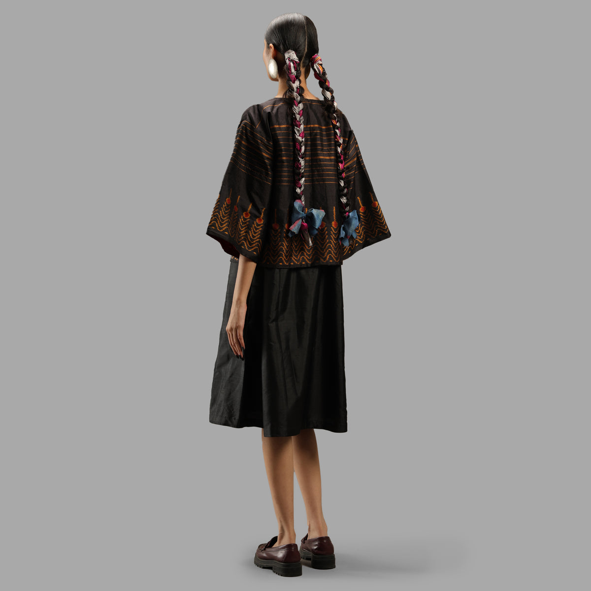 Handwoven Ikat Silk Reversible Jacket- Sarong Black