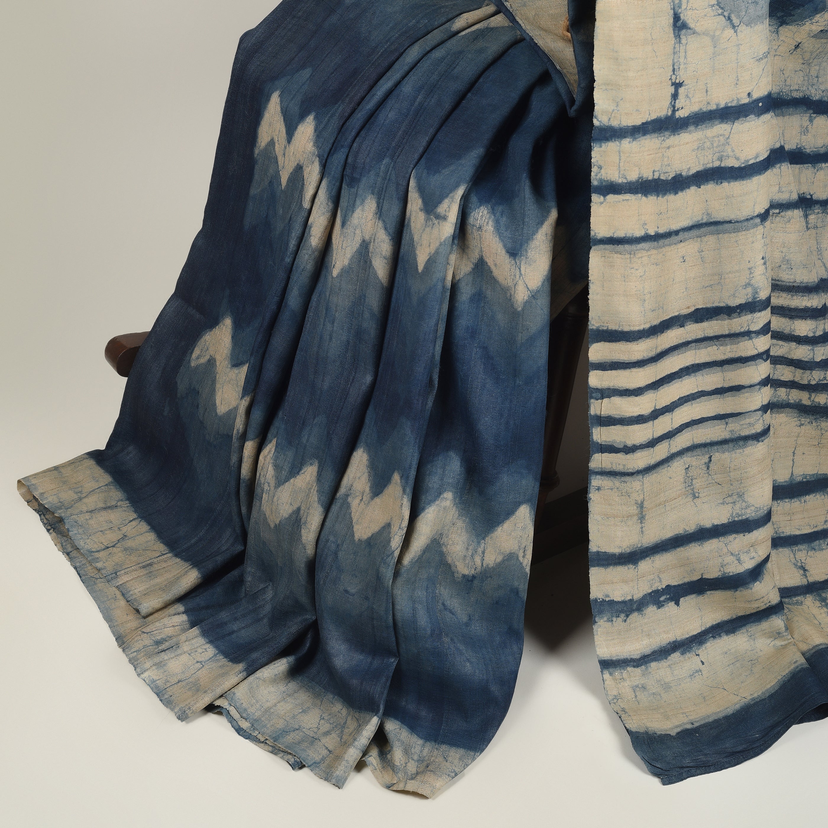 DABU ZIG ZAG Tussar Silk Sari - Indigo Blue