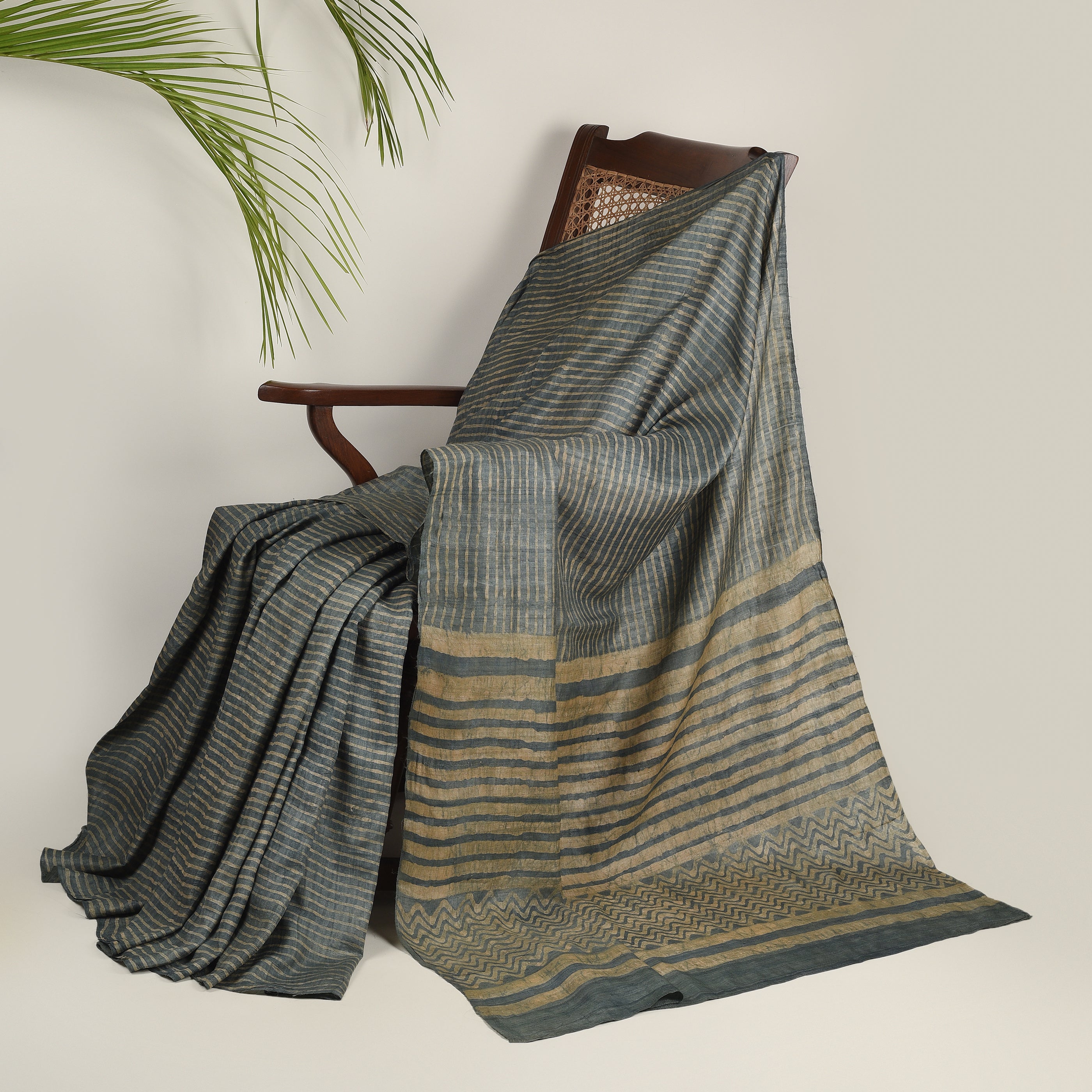 DABU SMALL CHECK Tussar Silk Sari - Indigo Blue