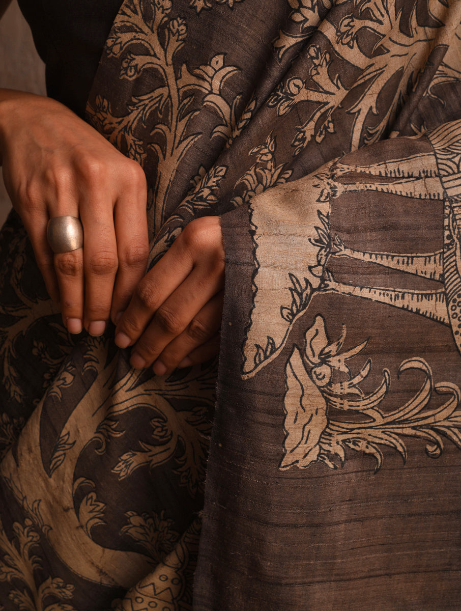 DABU TREE OF LIFE Peacock motif Tussar Silk Sari - cedar brown - Vriksh Designs