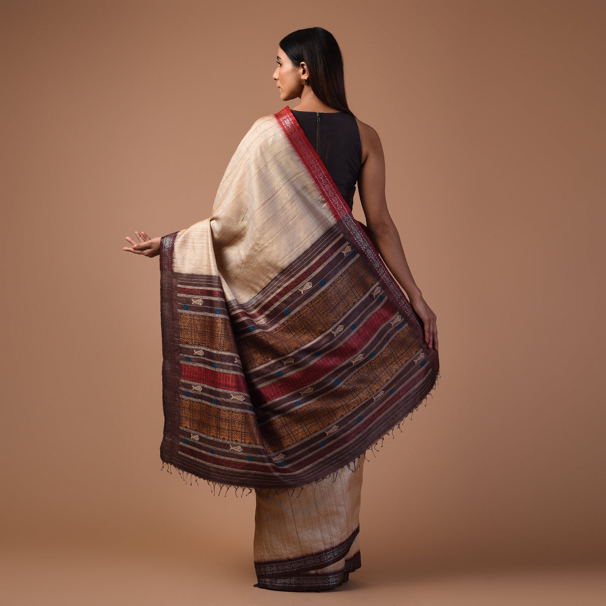 SAGAR Handwoven Tussar Silk Saree - Beige