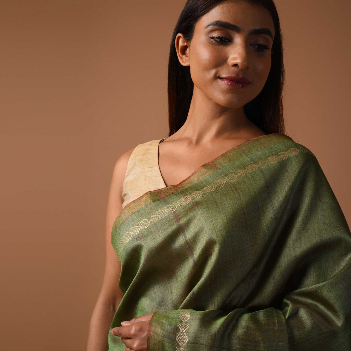 MACHLI (FISH) Tussar Silk Sari - Mehendi Green