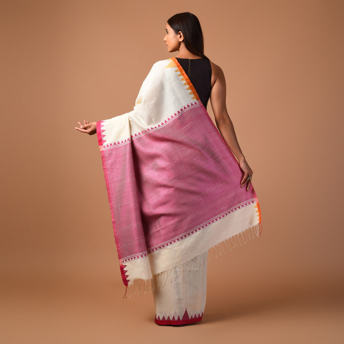 DESI KUMBHA Tussar/Cotton Handwoven Saree - Ivory pink Border