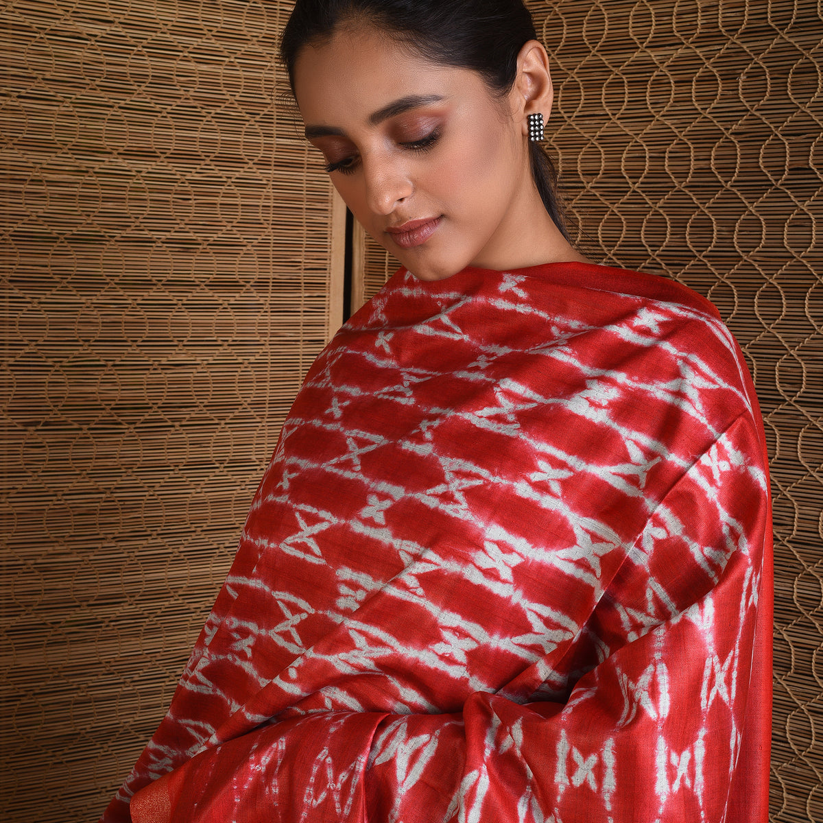 Woven Shibori Handwoven Tussar Silk Dupatta - Red & Burgandy